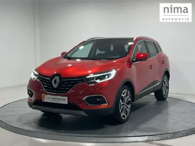 Usado Renault Kadjar Techno 160 CV (117 kW) 2022 Rojo SUV