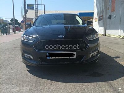 Usado Ford Mondeo Trend 120 CV (88 kW) 2016 Negro Berlina