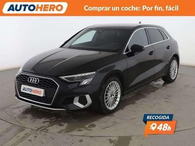 Usado Audi A3 Advanced 110 HP (80 kW) 2023 Preto Sedan