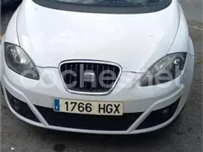 Usado Seat Altea XL 90 CV (66 kW) 2011 Blanco Monovolumen