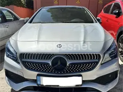 Usado Mercedes CLA200 AMG line 136 CV (100 kW) 2016 Gris / plata Coupe