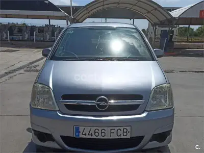 Usado Opel Meriva Enjoy 70 HP (51 kW) 2006 Azul Monovolume