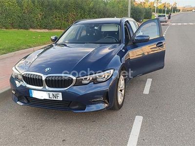 Azul Usado 2021 BMW 318 Familiar | 23.000 € (Precio justo)