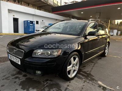 Usado Volvo V50 Summum 125 CV (91 kW) 2005 Negro Familiar