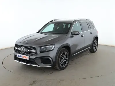 Usado Mercedes GLB200 AMG line 150 CV (110 kW) 2024 Gris SUV