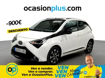 Usado Toyota Aygo X-play 72 CV (52 kW) 2019 Blanco Utilitario