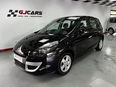 Negro Usado 2012 Renault Scénic III Dynamique Monovolumen | 7900 € (Un poco caro)