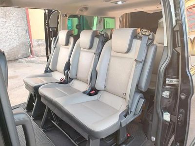 Usado Ford Tourneo Custom Titanium 155 CV (114 kW) 2015 Negro Van