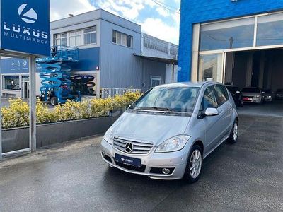 Gris / plata Usado 2011 Mercedes A180 Avantgarde Monovolumen | 8990 € (Un poco caro)