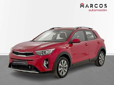 Rojo Usado 2024 Kia Stonic SUV | 17.900 € (Precio justo)
