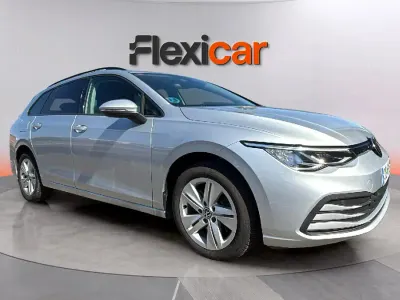 Usado VW Golf VIII 116 CV (85 kW) 2021 Gris Familiar