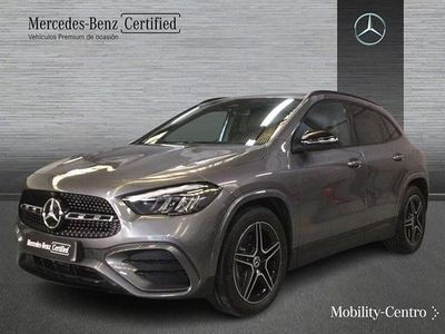 Usado Mercedes GLA200 150 CV (110 kW) 2024 Gris montaña SUV