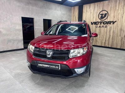 Rojo Usado 2016 Dacia Sandero Stepway Utilitario | 9995 € (Un poco caro)