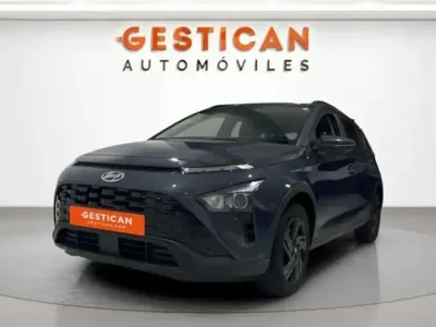 Używany Hyundai Bayon 84 KM (61 kW) 2022 Niebieski SUV