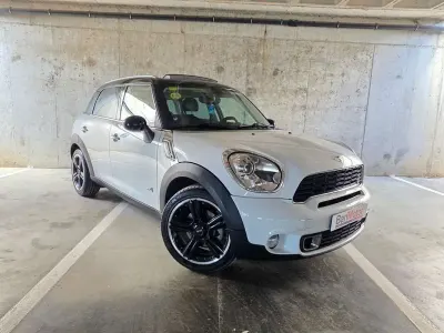 Usado Mini Cooper SD Countryman 143 CV (105 kW) 2011 Blanco SUV