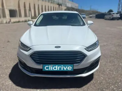 Usado Ford Mondeo Titanium 167 CV (122 kW) 2019 Negro Berlina