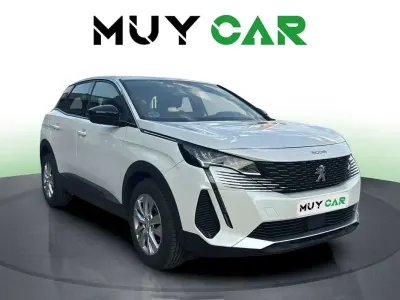 Usado Peugeot 3008 Active 131 CV (96 kW) 2022 Blanco SUV