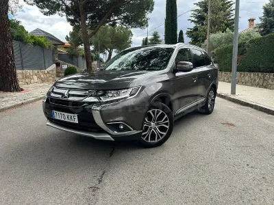 Brugt Mitsubishi Outlander Motion 150 HK (110 kW) 2018 Beige SUV