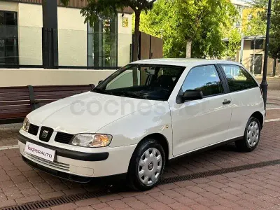 Usado Seat Ibiza Stella 90 CV (66 kW) 1999 Blanco Utilitario