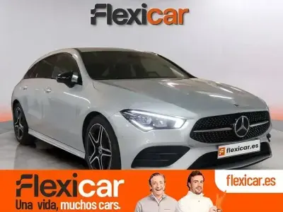 Usado Mercedes CLA180 116 CV (85 kW) 2021 Gris Coupe