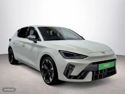 Usado Cupra Leon 204 CV (150 kW) 2025 Gris Utilitario