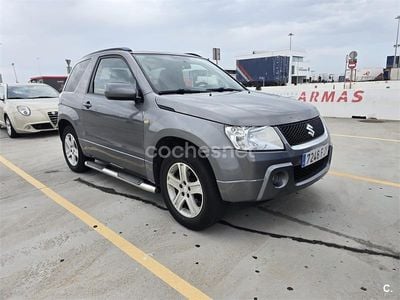 Usado Suzuki Grand Vitara 106 CV (77 kW) 2007 Gris / plata SUV