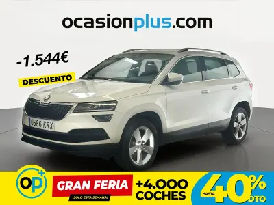 Usado Skoda Karoq 115 CV (84 kW) 2018 Blanco SUV
