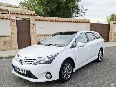 Usado Toyota Avensis