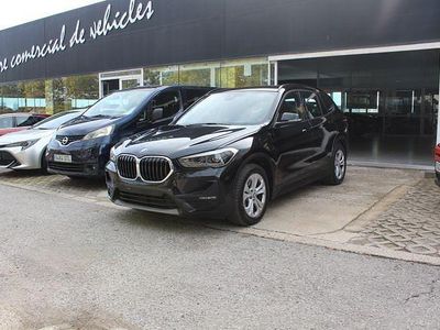 Käytetty BMW X1 Advantage 223 HP (164 kW) 2021 Musta Katumaasturi
