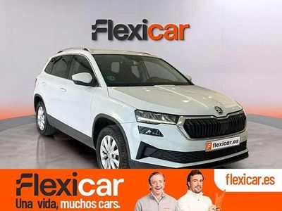 Usado Skoda Karoq Ambition 150 CV (110 kW) 2022 Blanco SUV