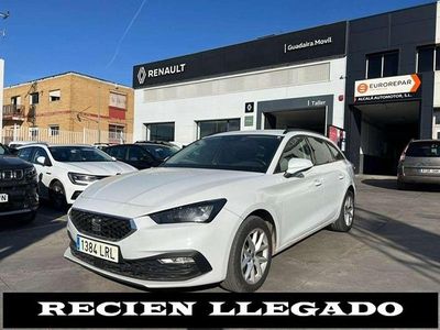 Blanco Usado 2021 Seat Leon ST Style Familiar | 18.999 € (Un poco caro)