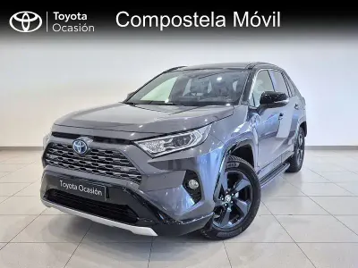 Usado Toyota RAV4 Hybrid 218 CV (160 kW) 2020 Gris / plata SUV