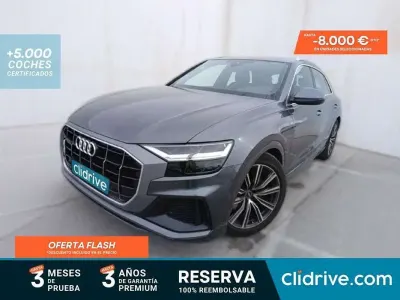 Usado Audi Q8 Premium 231 HP (169 kW) 2022 Cinzento SUV