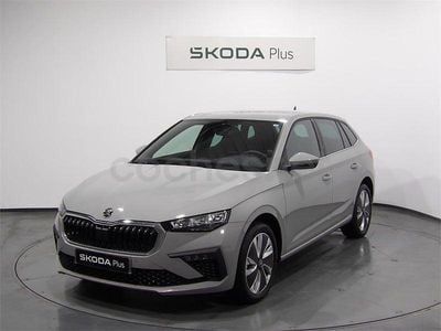 Nuevo Skoda Scala 115 CV (84 kW) 2025 Gris / plata Utilitario