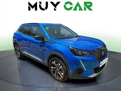 Usado Peugeot 2008 Allure 130 CV (95 kW) 2021 Azul SUV