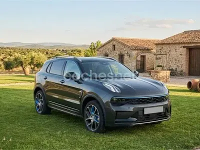 Usado Lynk & Co 01 261 CV (191 kW) 2023 Negro SUV
