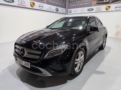 Mercedes GLA220