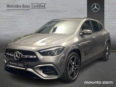 Usado Mercedes GLA200 AMG line 150 CV (110 kW) 2025 Gris montaña SUV