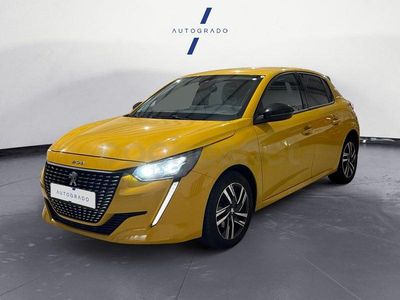 Usado Peugeot 208 Allure 100 CV (73 kW) 2022 Amarillo Utilitario