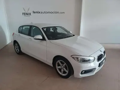 Używany BMW 118 150 KM (110 kW) 2016 Biały Hatchback