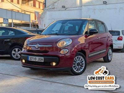 Usado Fiat 500L Lounge 85 CV (62 kW) 2015 Granate Monovolumen