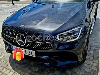 Używany Mercedes GLC220 194 KM (142 kW) 2022 Czarny Coupe