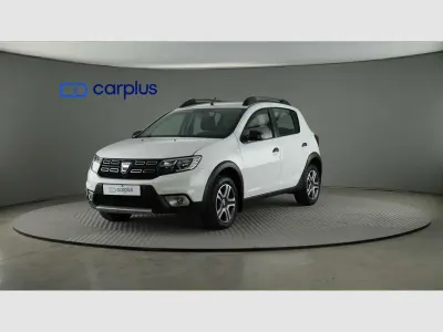 Usado Dacia Sandero Comfort 95 CV (69 kW) 2019 Blanco Utilitario