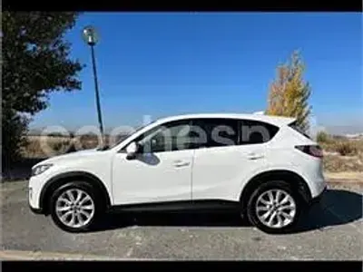 Usado Mazda CX-5 Luxury 175 CV (128 kW) 2015 Blanco SUV