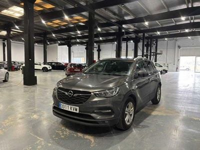 Usado Opel Grandland X Selective 131 CV (96 kW) 2019 Gris / plata SUV
