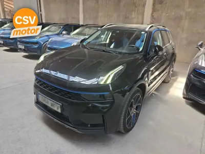 Usado Lynk & Co 01 261 CV (191 kW) 2023 Negro SUV