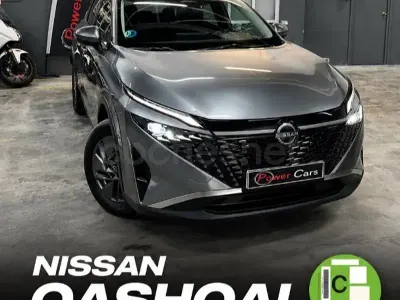 Usado Nissan Qashqai Acenta 158 CV (116 kW) 2024 Gris / plata SUV