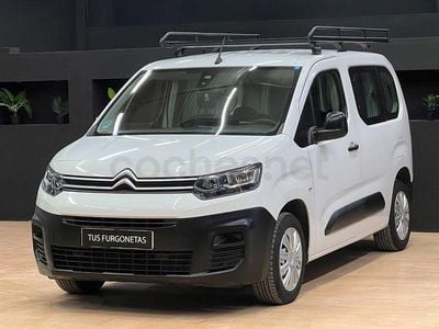Usado Citroën Berlingo Live 102 CV (75 kW) 2021 Blanco Monovolumen