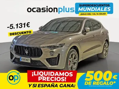 Usado Maserati Levante 350 CV (257 kW) 2021 Gris SUV