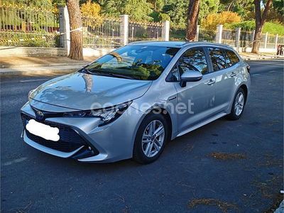 Usado Toyota Corolla Business Edition 122 CV (89 kW) 2021 Gris / plata Familiar